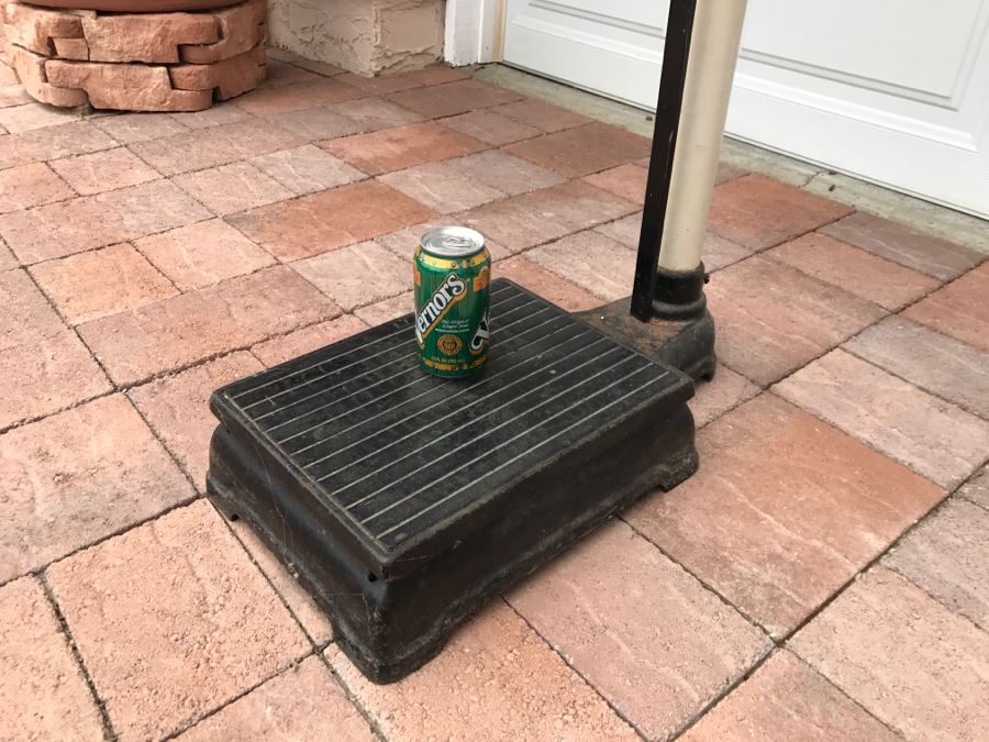 Vintage Physician's Medical Scale Continental Scale Works Chicago Cast Iron [Photo 13]