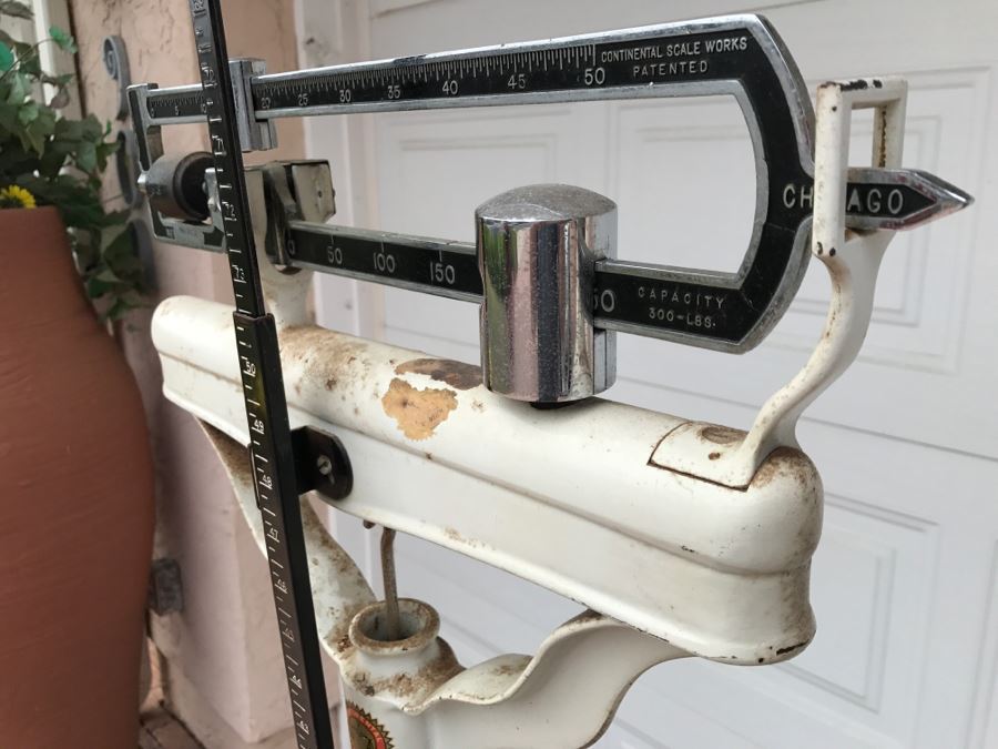 Vintage Physician's Medical Scale Continental Scale Works Chicago Cast Iron [Photo 11]