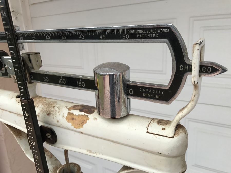 Vintage Physician's Medical Scale Continental Scale Works Chicago Cast Iron [Photo 5]