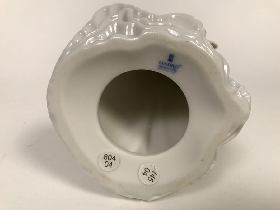 Lladro Angel Figurine [Photo 10]