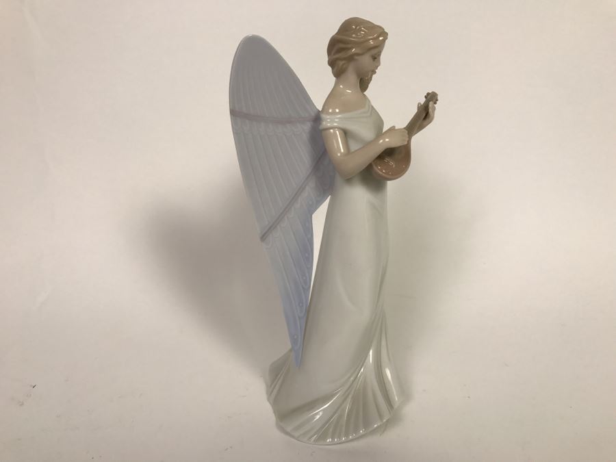 Lladro Angel Figurine [Photo 6]