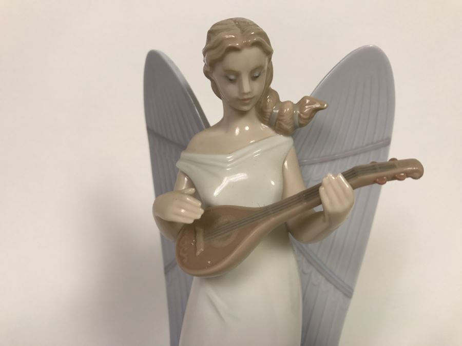 Lladro Angel Figurine [Photo 4]