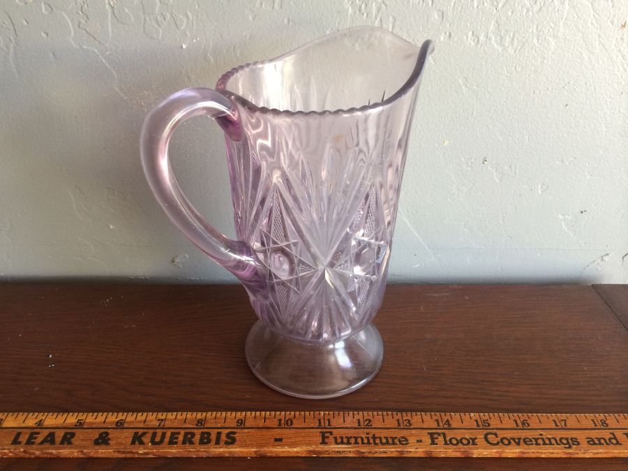 Purple Glass Pitcher [Photo 3]