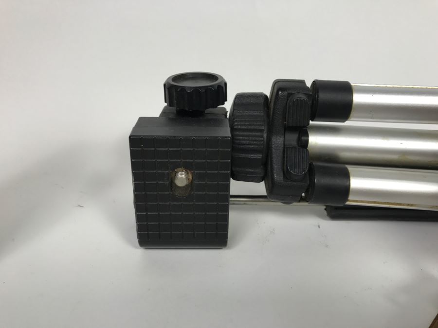 Vintage Argus Film Camera With Tripod [Photo 5]