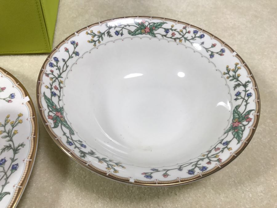 China Setting For 10 Farberware Fine China Wellesley Katherine Babanovsky Plus Creamer Sugar Large Bowls - See Photos [Photo 14]