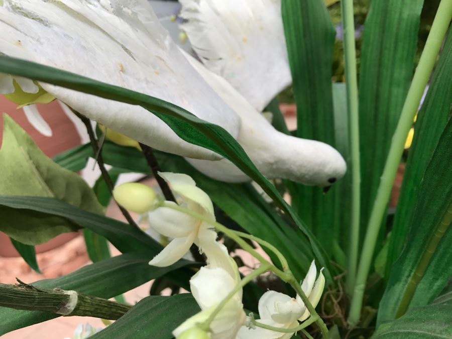 Artificial Flower Display With Flower Pot [Photo 7]