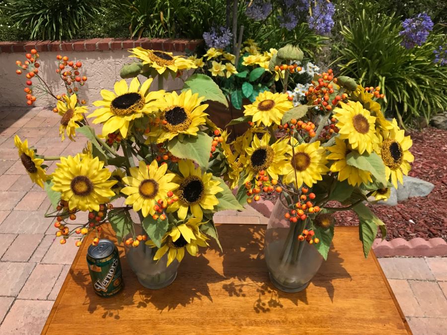 Pair Of Artificial Flower Displays Sunflowers With Vases [Photo 2]