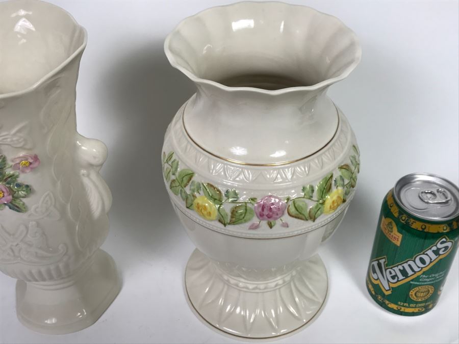 Pair Of Belleek Ireland Vases [Photo 4]