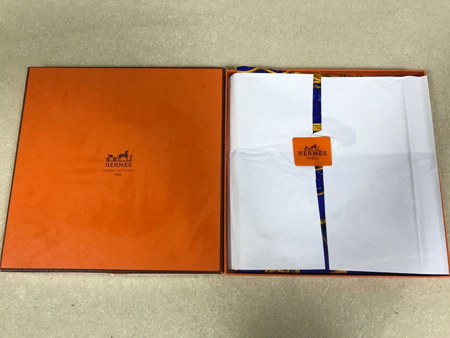 Hermès Silk Scarf 'Carpe Diem' With Box Hermes  [Photo 7]
