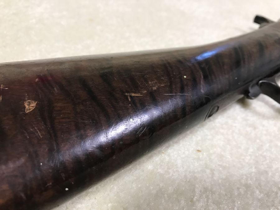 Antique Winchester Repeating Arms New Haven Conn Model 1873 32 W.C.F. Lever Action Rifle Octagonal Barrel 'The Gun that Won the West' With Provenance - 24' Barrell Length - SN 424027B [Photo 4]