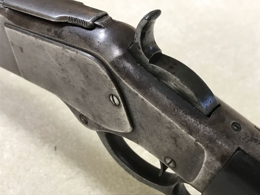 Antique Winchester Repeating Arms New Haven Conn Model 1873 32 W.C.F. Lever Action Rifle Octagonal Barrel 'The Gun that Won the West' With Provenance - 24' Barrell Length - SN 424027B [Photo 26]