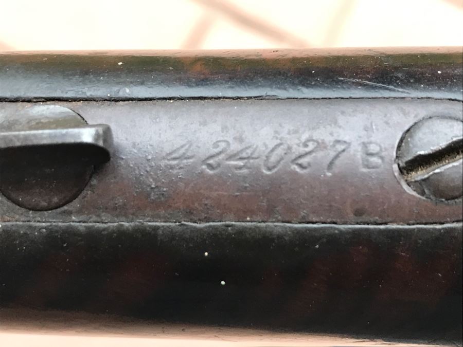 Antique Winchester Repeating Arms New Haven Conn Model 1873 32 W.C.F. Lever Action Rifle Octagonal Barrel 'The Gun that Won the West' With Provenance - 24' Barrell Length - SN 424027B [Photo 41]