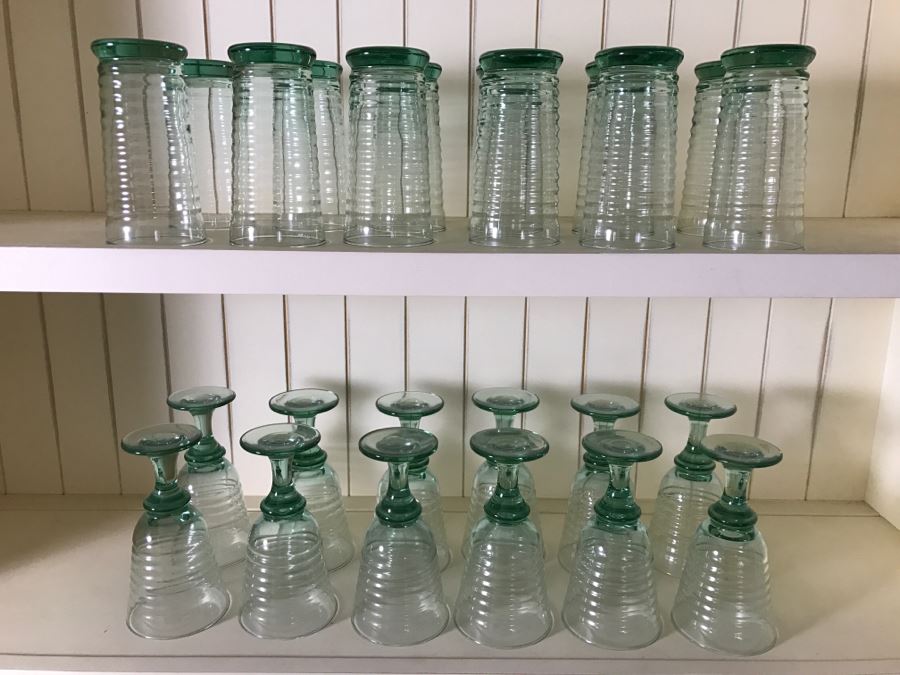 (12) Stemware Glasses And (12) Glasses [Photo 2]