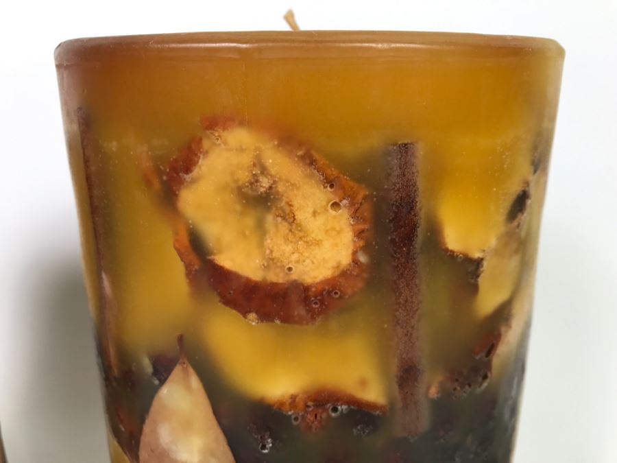 Pair Of Large Boutique Candles With Metal Candle Holders [Photo 4]