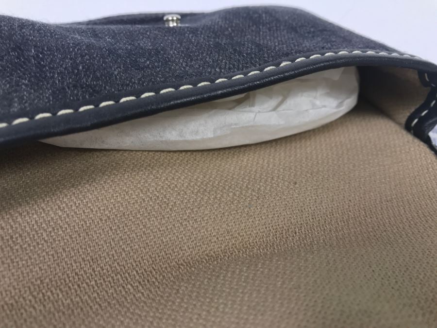 Small Dooney & Bourke Purse And Contemporary Beaded Purse [Photo 6]