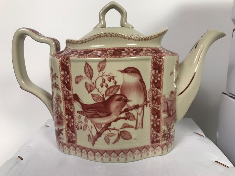 New Contemporary Bird Teapot With (4) Cup & Saucer Sets [Photo 3]