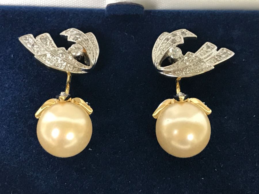 (2) Pairs Of Camrose & Kross Reproduction Jewelry Worn By Jacqueline Kennedy With Certificates Of Authenticity [Photo 3]