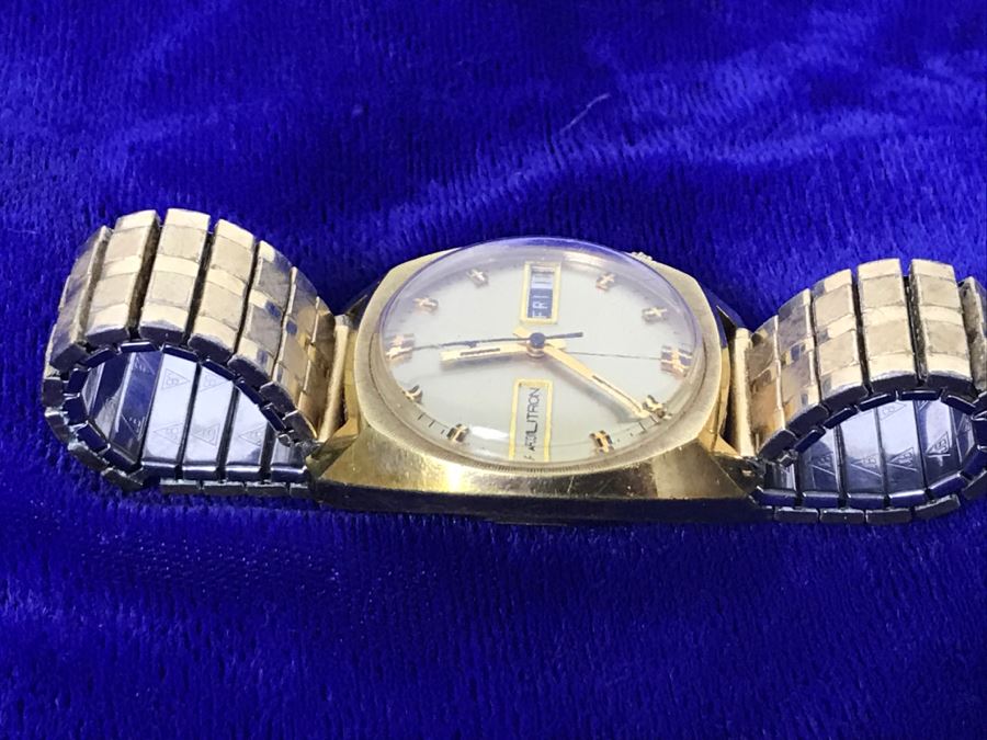 Mens BULOVA ACCUTRON 10KT Rolled Gold Plate Watch [Photo 4]