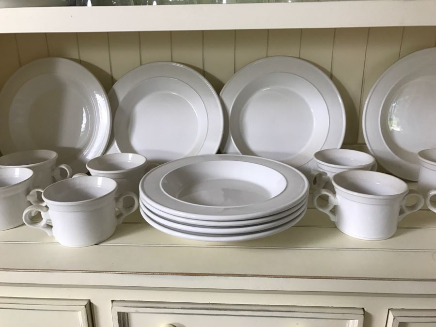 China Set 8 Lugged Soup Bowl And 8 Bowls Coronado White By Nancy Calhoun Portugal Replacements Value $1,000+ [Photo 1]