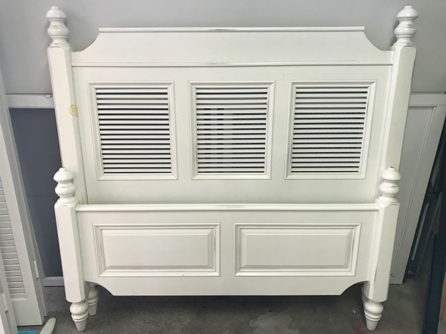 Double Size White Headboard And Footboard With Rails [Photo 9]