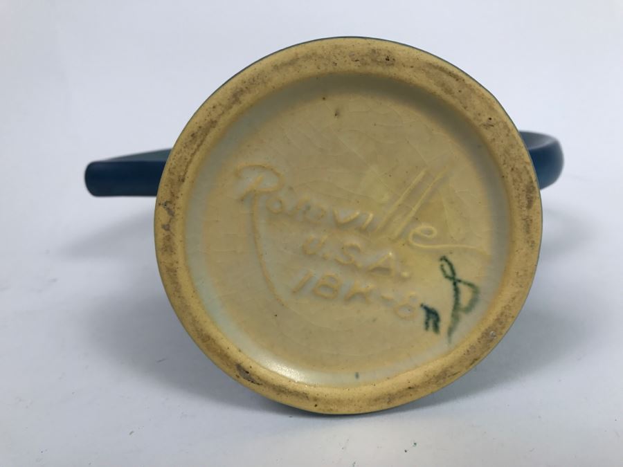 Vintage Roseville USA Pottery Vase [Photo 7]