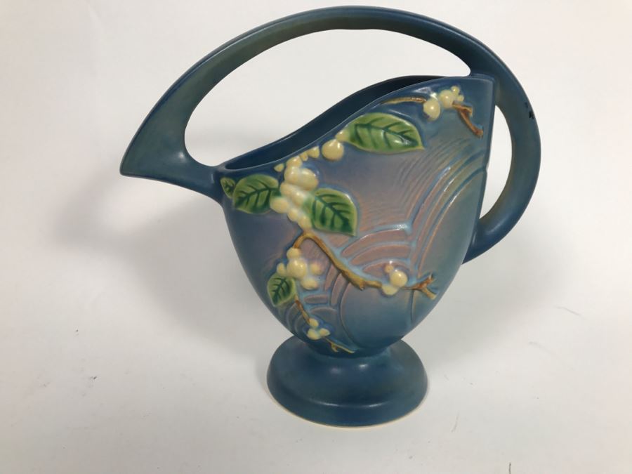 Vintage Roseville USA Pottery Vase