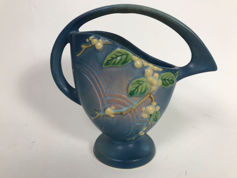 Vintage Roseville USA Pottery Vase