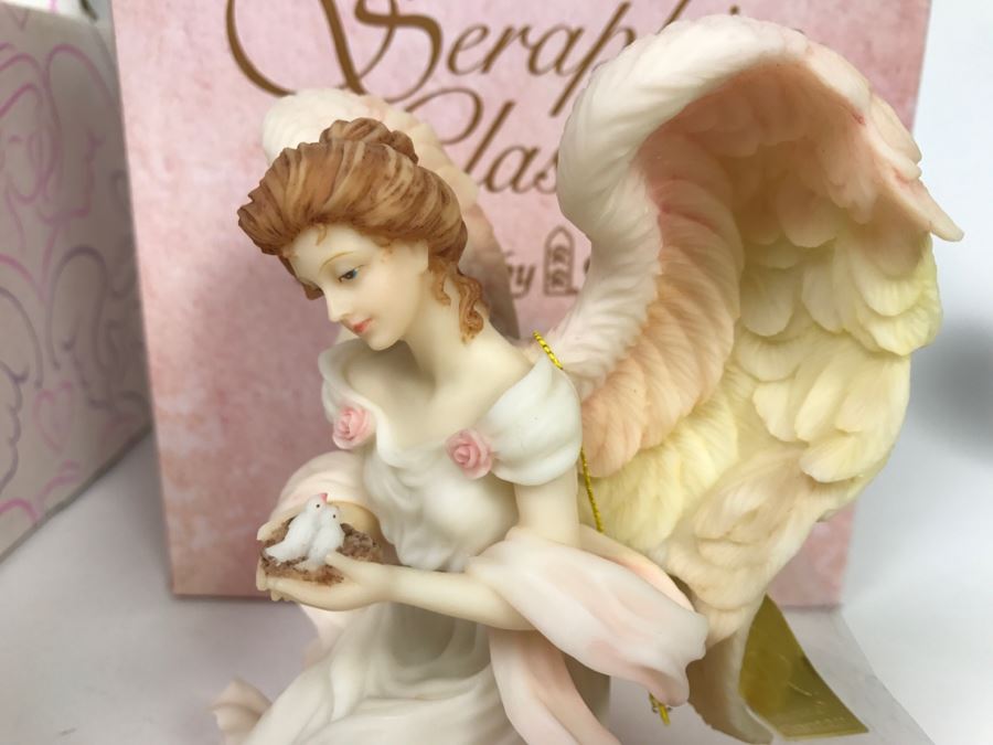 Seraphin Classics Collectors Club Angel Tess 'Tender One' 1998 Charter Year Membership Figurine Roman Inc [Photo 4]