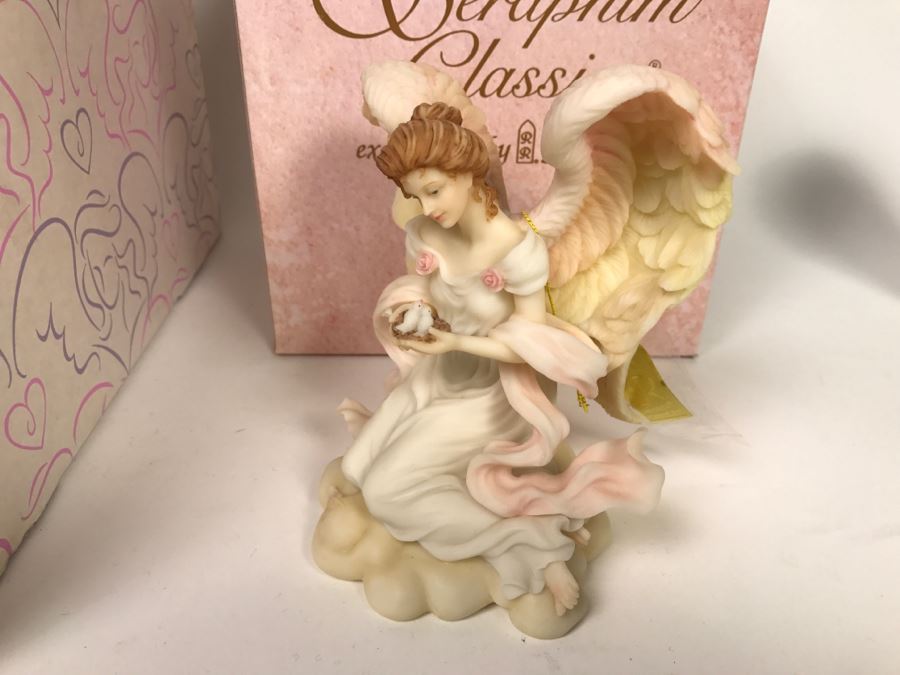 Seraphin Classics Collectors Club Angel Tess 'Tender One' 1998 Charter Year Membership Figurine Roman Inc [Photo 2]