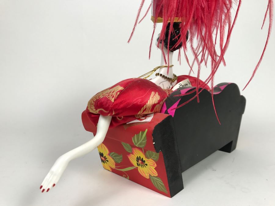 Poupee Doll By Isabelle 'Lulu Latour' With Chaise Lounge Mahjong [Photo 15]