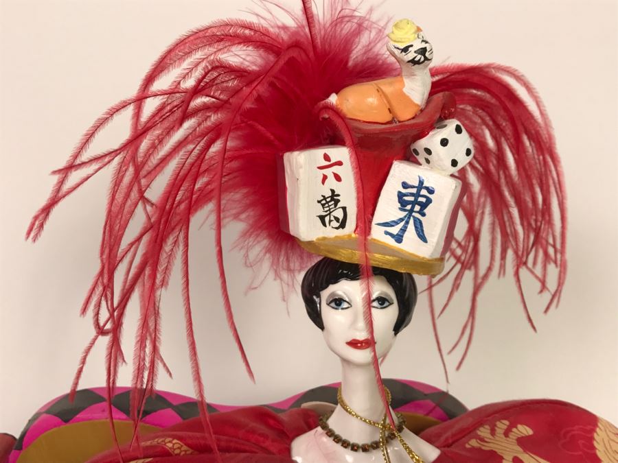 Poupee Doll By Isabelle 'Lulu Latour' With Chaise Lounge Mahjong [Photo 5]