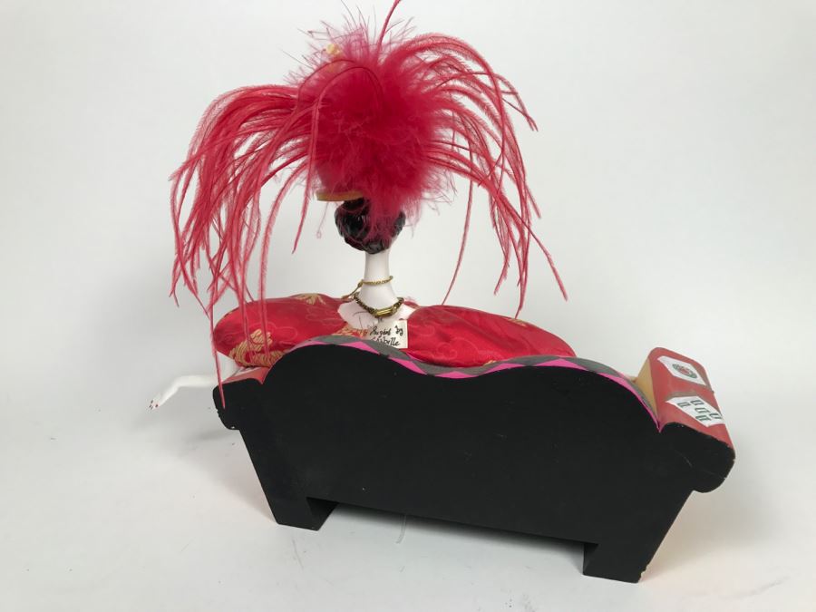 Poupee Doll By Isabelle 'Lulu Latour' With Chaise Lounge Mahjong [Photo 14]