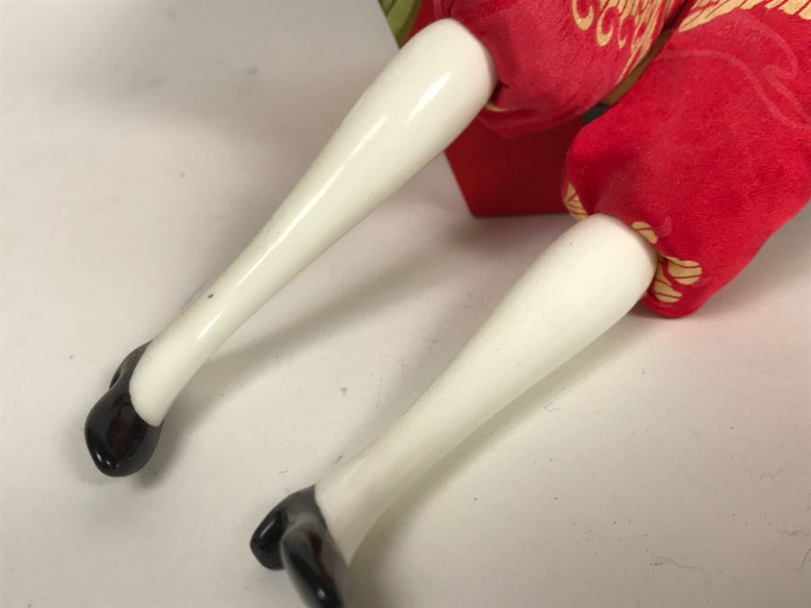 Poupee Doll By Isabelle 'Lulu Latour' With Chaise Lounge Mahjong [Photo 10]