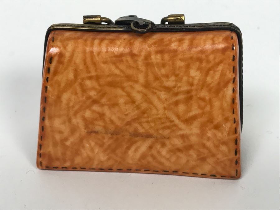 Limoges France Medical Bag Figurine Trinket Box [Photo 6]