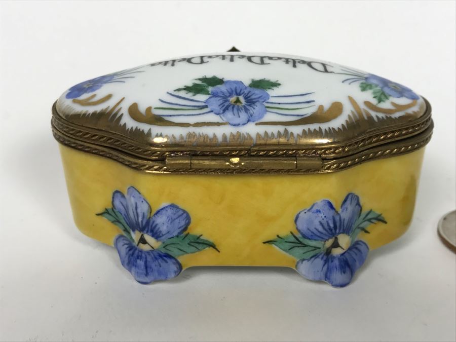 Limoges France Delta Delta Delta Ronda Roush Studios Tulsa, OK Trinket Box [Photo 8]