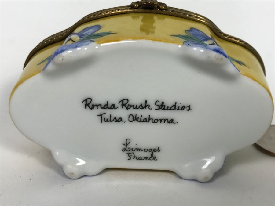 Limoges France Delta Delta Delta Ronda Roush Studios Tulsa, OK Trinket Box [Photo 9]