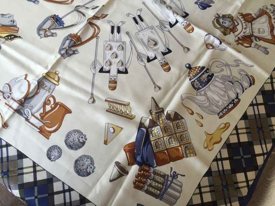 (6) Vintage Ladies Scarves [Photo 6]