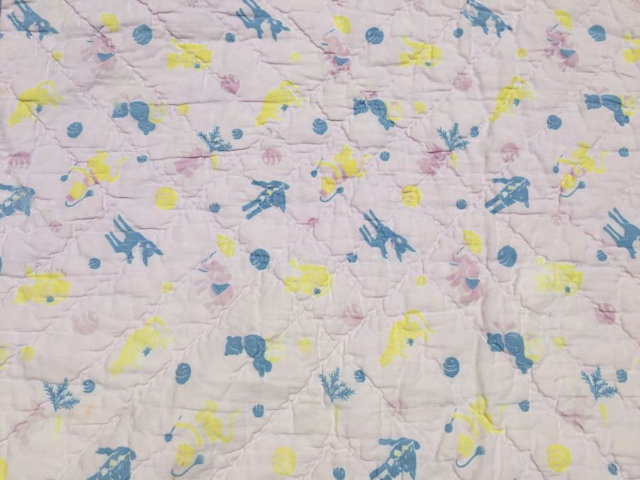 Vintage Quilt [Photo 2]