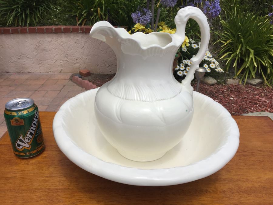 Signed White Pitcher And Wash Basin [Photo 3]