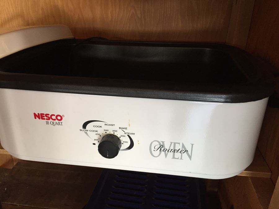 NESCO 18 Qt Roaster Oven [Photo 7]