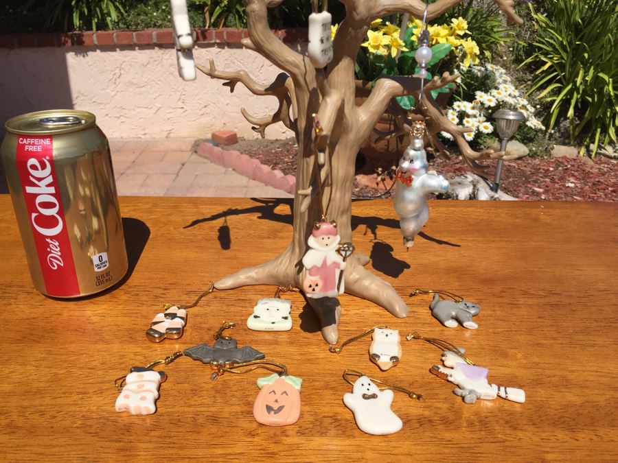 LENOX Halloween Tree With Ornaments And Box [Photo 3]