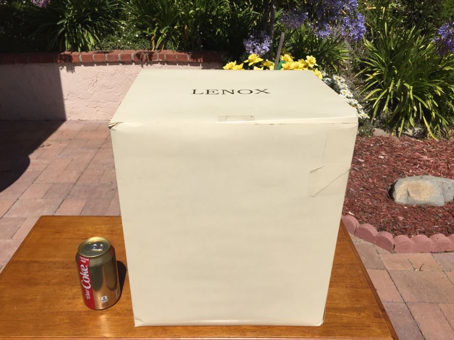 LENOX Halloween Tree With Ornaments And Box [Photo 2]