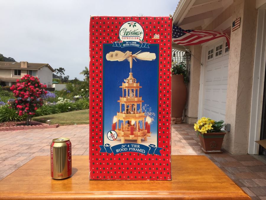 24' 4 Tier Wood Pyramid With Box [Photo 2]