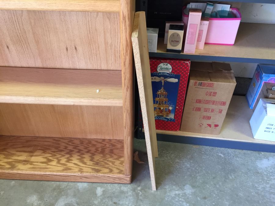 Oak Bookcase 72'H X 36'W X 10'D [Photo 2]