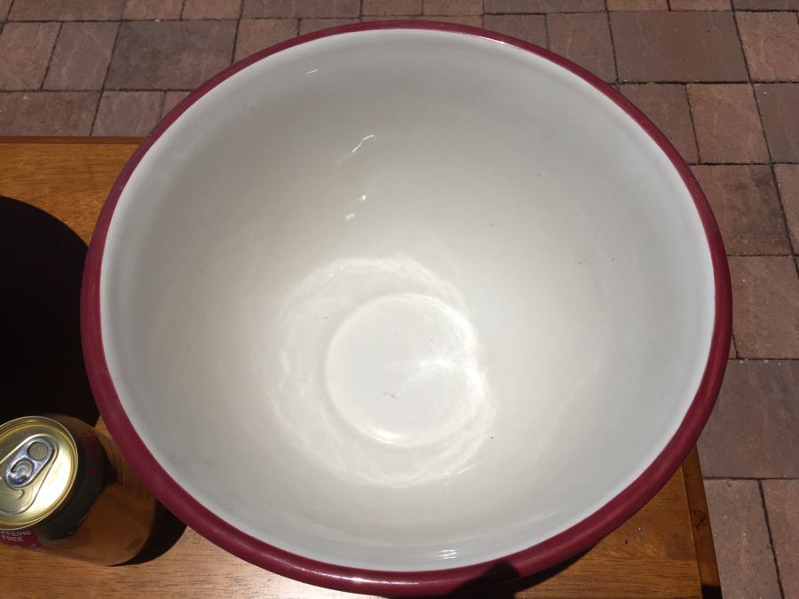 Pair Of Susan Winget Certified International Bowls With Cows [Photo 3]