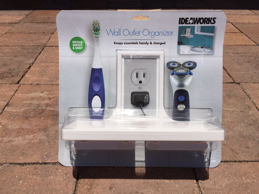 Pair Of Wall Outlet Organizers And Pair Of Led Push Lights [Photo 4]