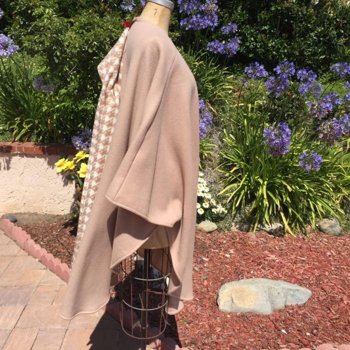 Linda Dano One Size Fits All Sweater With Scarf [Photo 3]