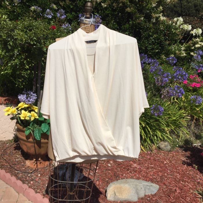 Collection Of (6) HALSTON Ladies Shirts Size S/M - See Photos [Photo 6]