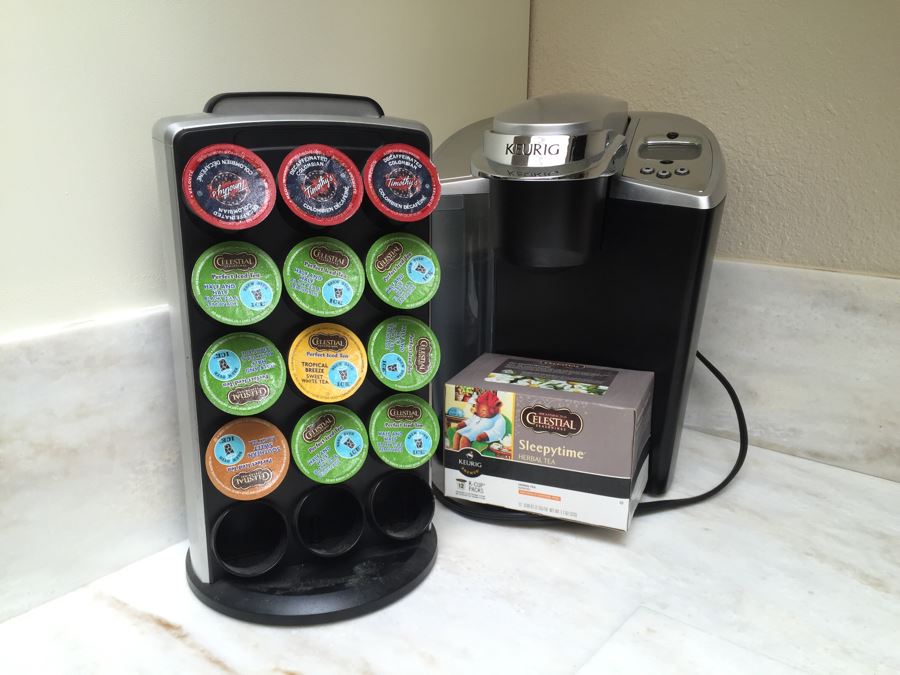 Keurig Coffee Maker With Keurig Cup Holder And Cups [Photo 1]
