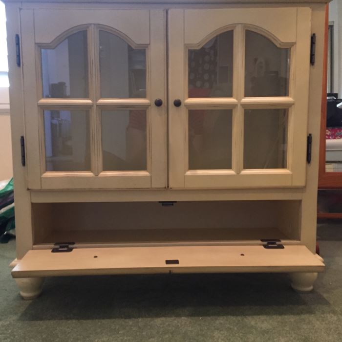 White Distressed Cabinet With Glass Window Doors 32'W X 12'D X 30'H [Photo 3]